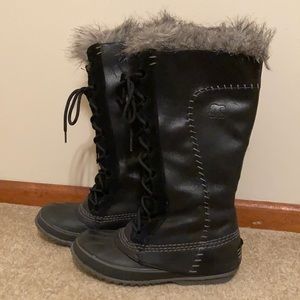 Sorel Cate the Great Black Boots, Size 8.  EUC